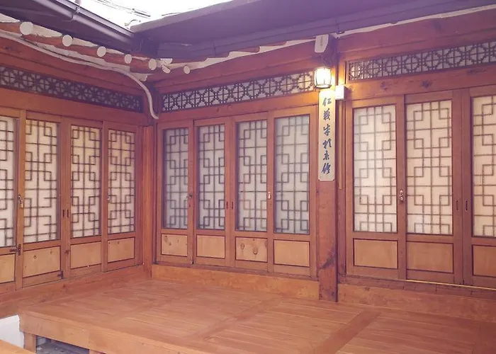 Gasthuis Sophia Hanok 3*