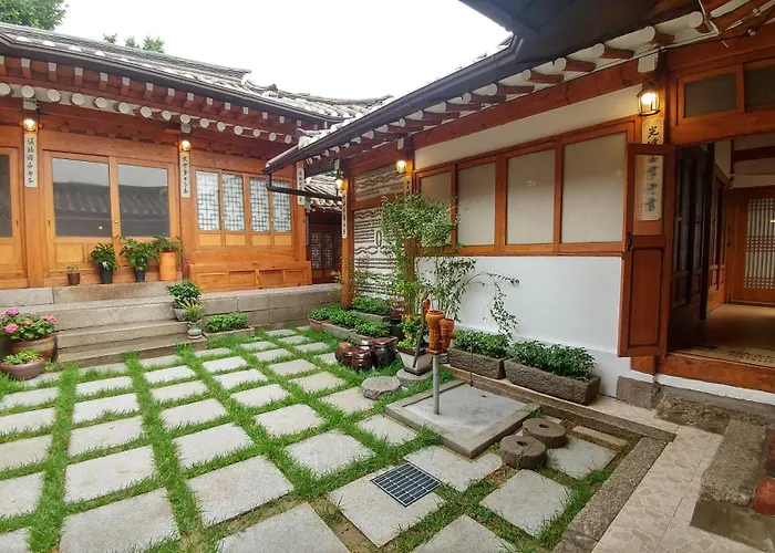 Sophia Hanok Konukevi