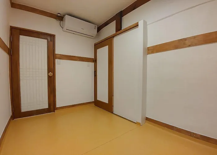 Gasthuis Sophia Hanok 3*